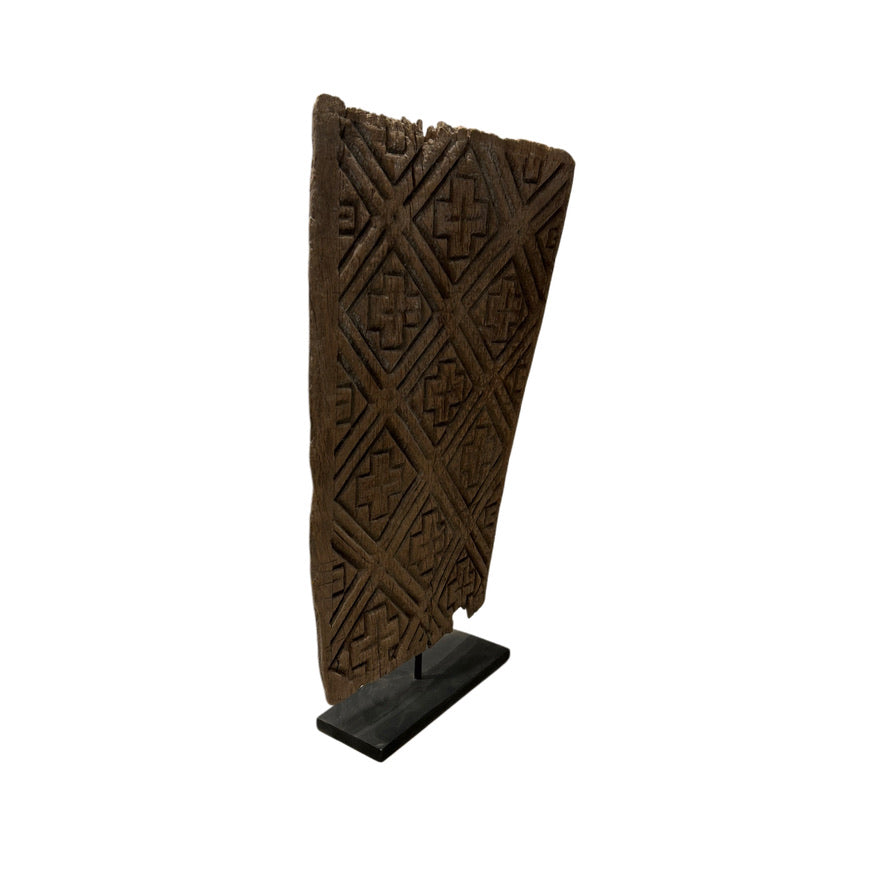 ANTIQUE WOOD SHIELD WITH STAND - Wide
