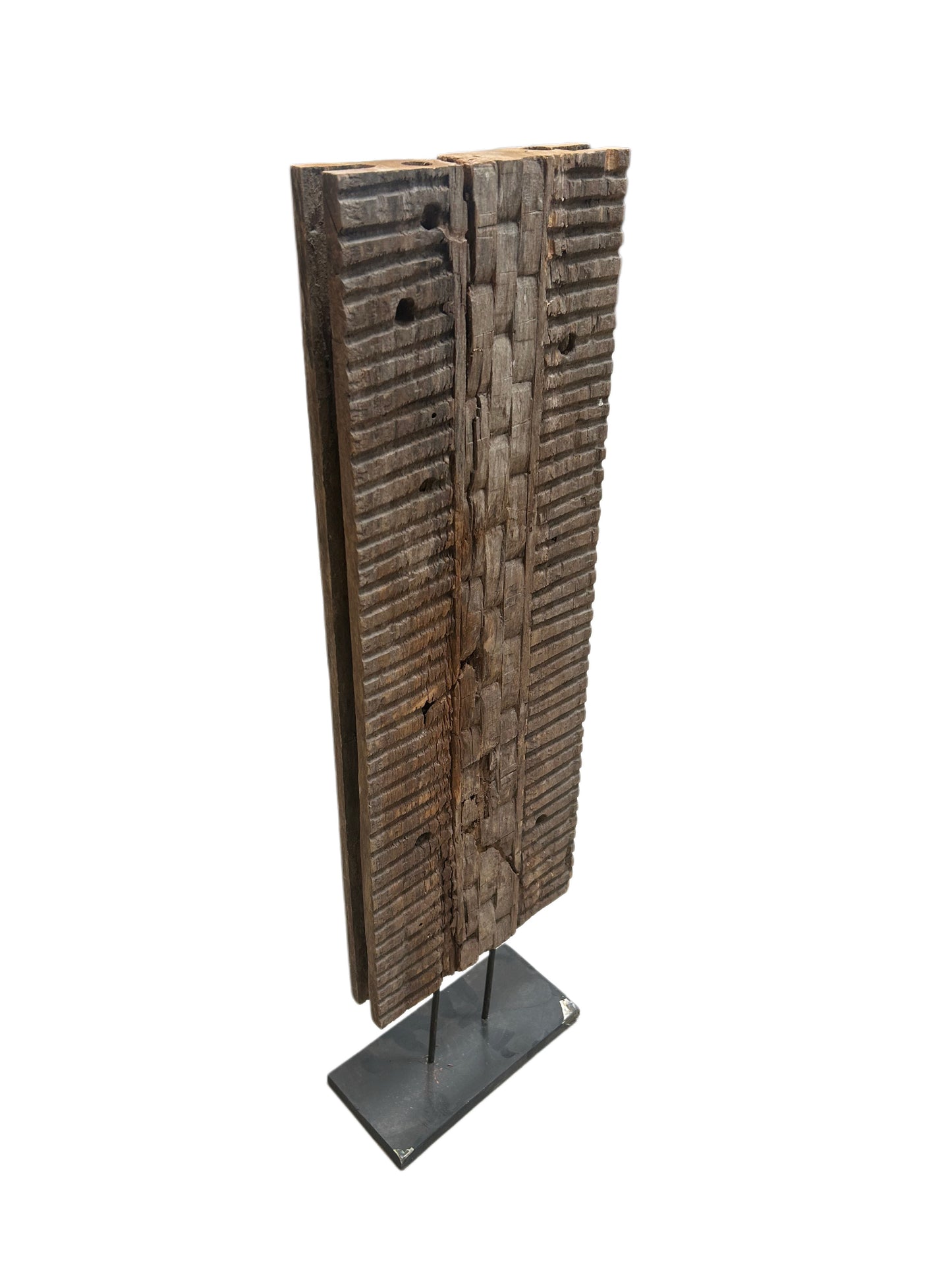 ANTIQUE WOOD SHIELD WITH STAND - Tall