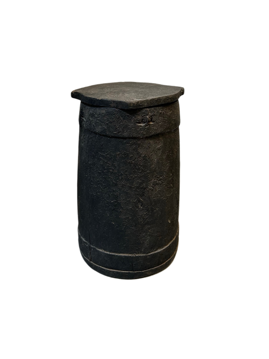 ANTIQUE DYAK TRIBE BORNEO VASE WITH LID