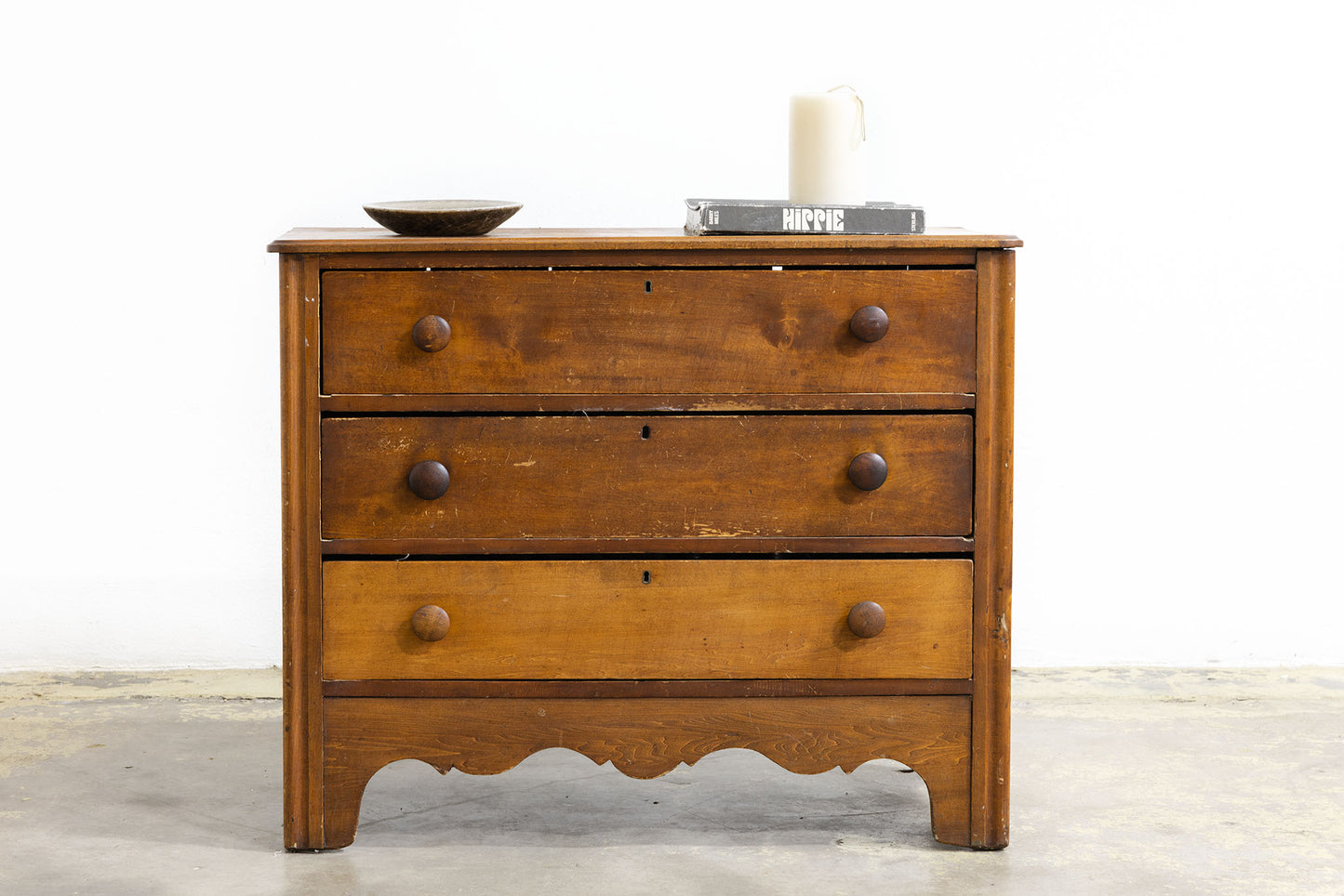 Vintage 3-drawer Dresser